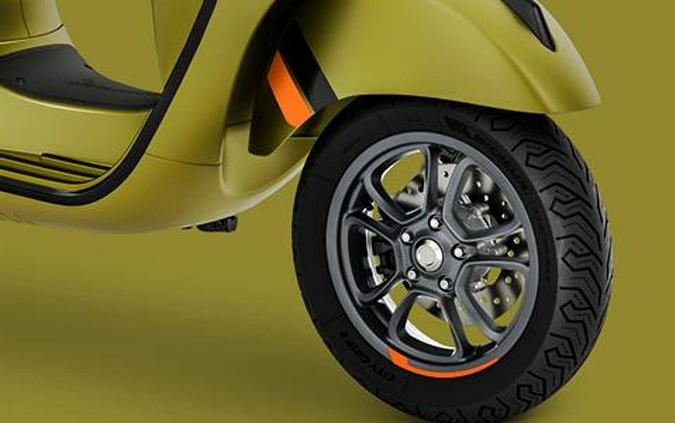 2025 Vespa GTS 310 SuperSport