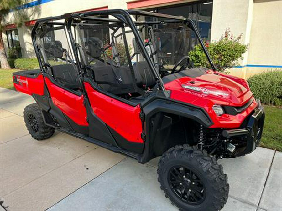 2023 Honda Pioneer 1000-6 Deluxe Crew