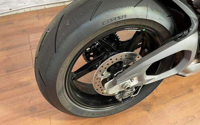 2025 Ducati STREETFIGHTER V4S 3G