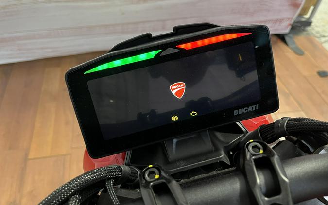 2025 Ducati STREETFIGHTER V4S 3G