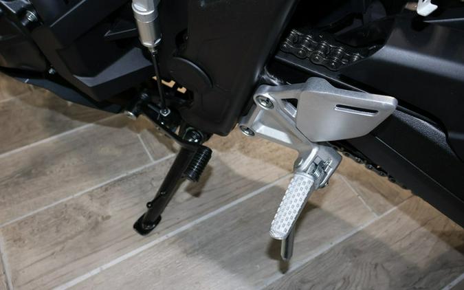 2026 Honda CBR650R E-Clutch