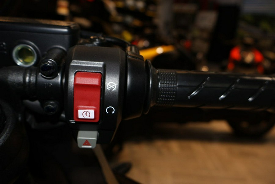 2026 Honda CBR650R E-Clutch