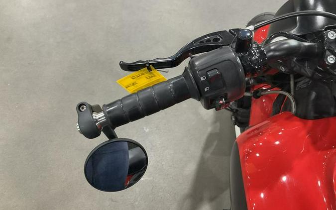 2021 Indian Motorcycle® Scout® Bobber ABS Icon Indy Red