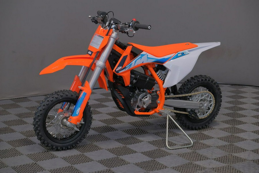 2024 KTM SX-E 3