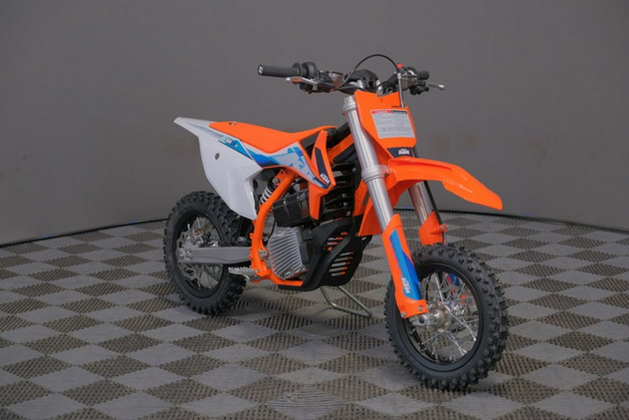 2024 KTM SX-E 3