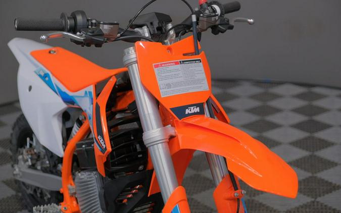 2024 KTM SX-E 3