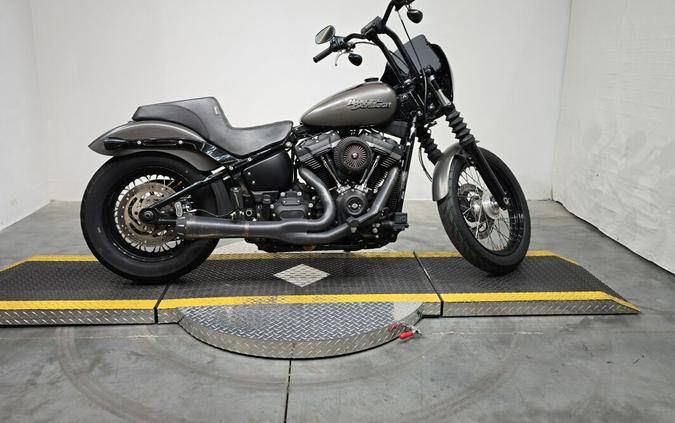 FXBB 2019 Street Bob®