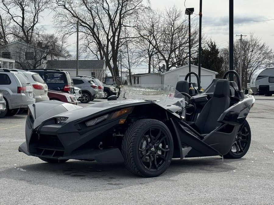 2026 Polaris Slingshot® S Manual