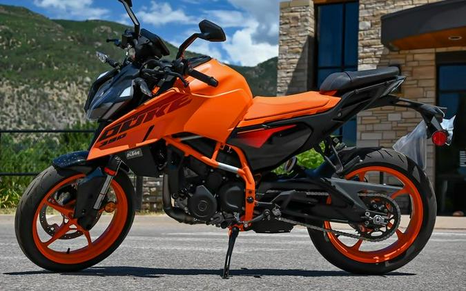 2024 KTM 390 Duke