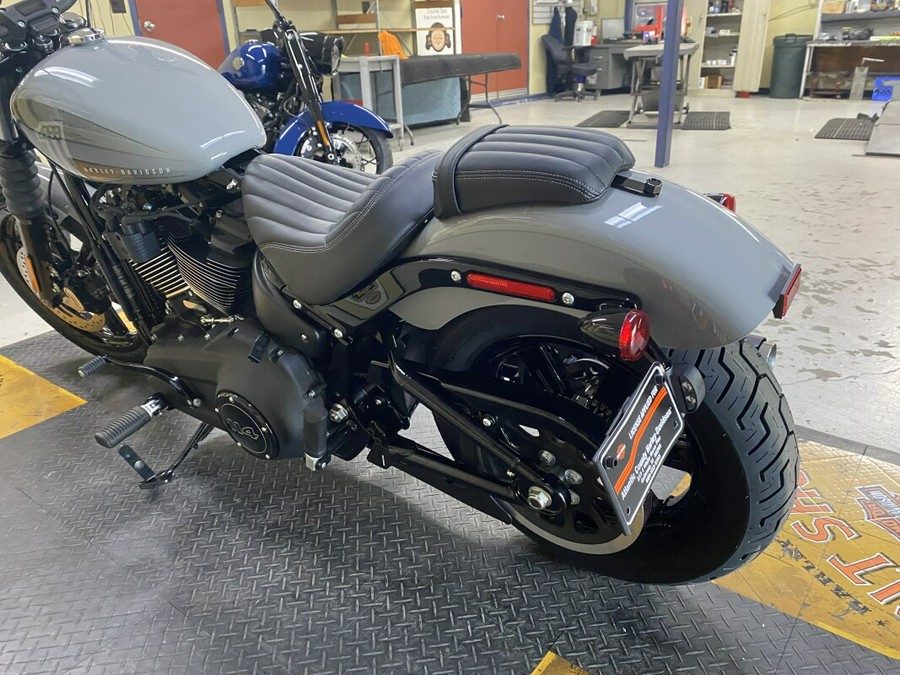 2024 Harley-Davidson Street Bob 114 Billiard Gray