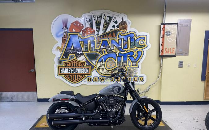 2024 Harley-Davidson Street Bob 114 Billiard Gray