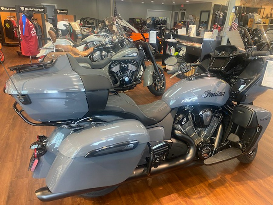 2024 Indian Motorcycle® Pursuit Dark Horse®