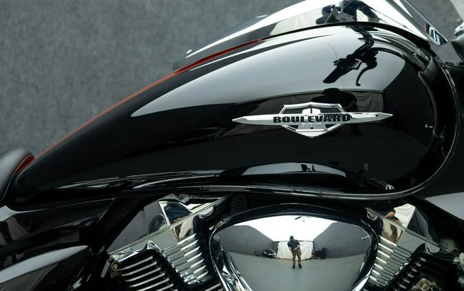 2011 SUZUKI M109R BOULEVARD