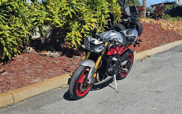 2026 Triumph Street Triple 765 RX