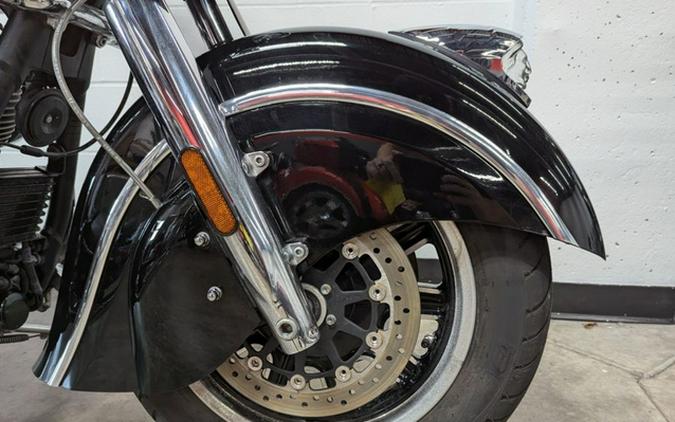 2019 Indian Chieftain Classic Thunder Black