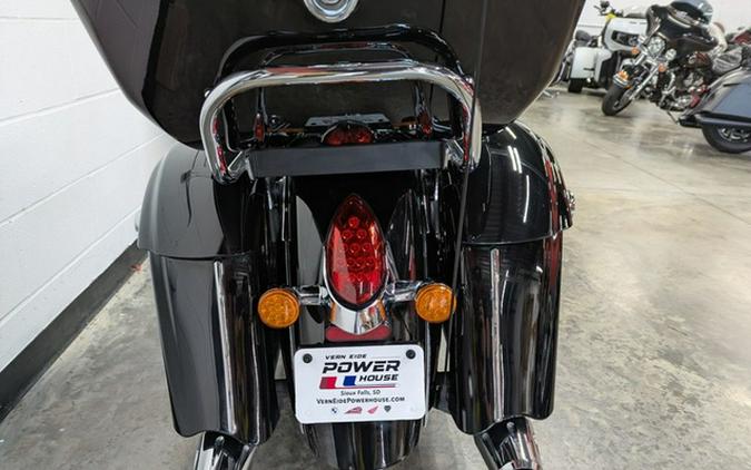2019 Indian Chieftain Classic Thunder Black