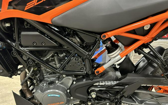 2023 KTM 200 DUKE