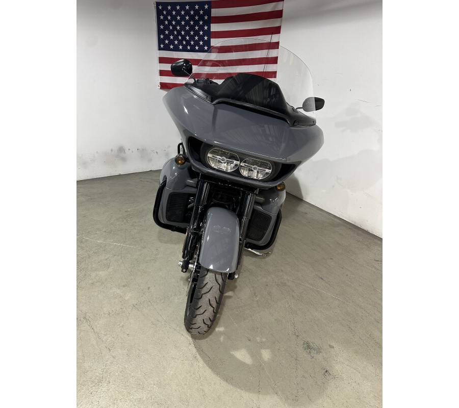 2022 Harley-Davidson Road Glide Limited Gunship Grey - Black Finish