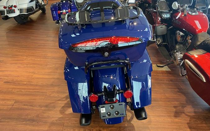 2024 Indian Motorcycle® Pursuit Dark Horse® with PowerBand Audio Package