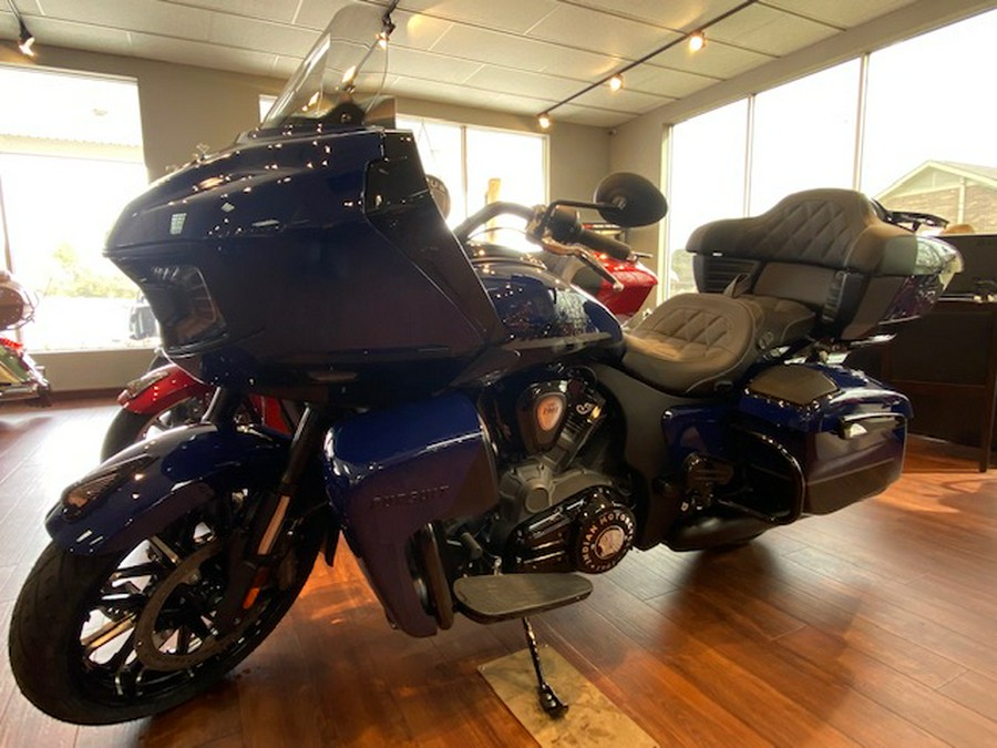 2024 Indian Motorcycle® Pursuit Dark Horse® with PowerBand Audio Package