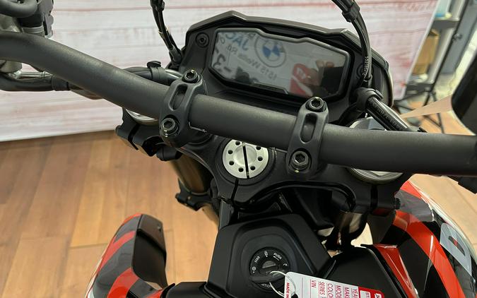 2025 Ducati HYPERMOTARD 698 MONO RVE