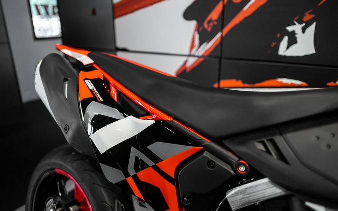 2026 Ducati Hypermotard 698 Mono RVE