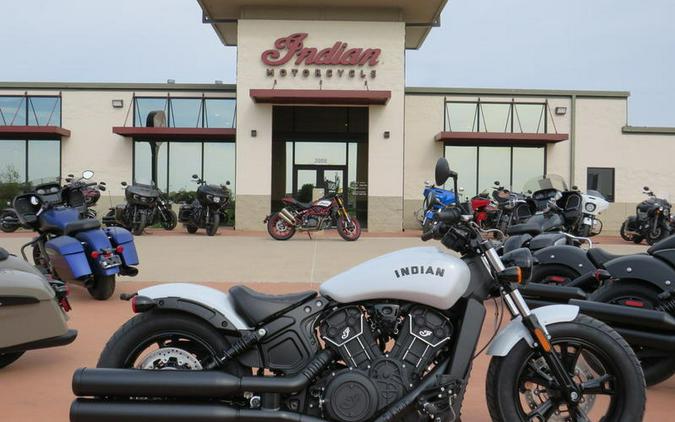 2024 Indian Motorcycle® Scout® Bobber Sixty ABS Ghost White Metallic