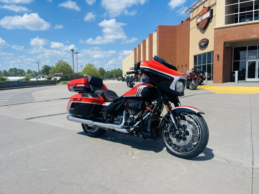 2024 Harley-Davidson CVO™ Street Glide® FLHXSE