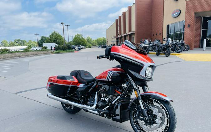 2024 Harley-Davidson CVO™ Street Glide® FLHXSE