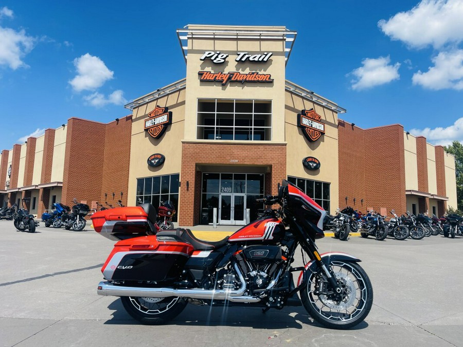 2024 Harley-Davidson CVO™ Street Glide® FLHXSE