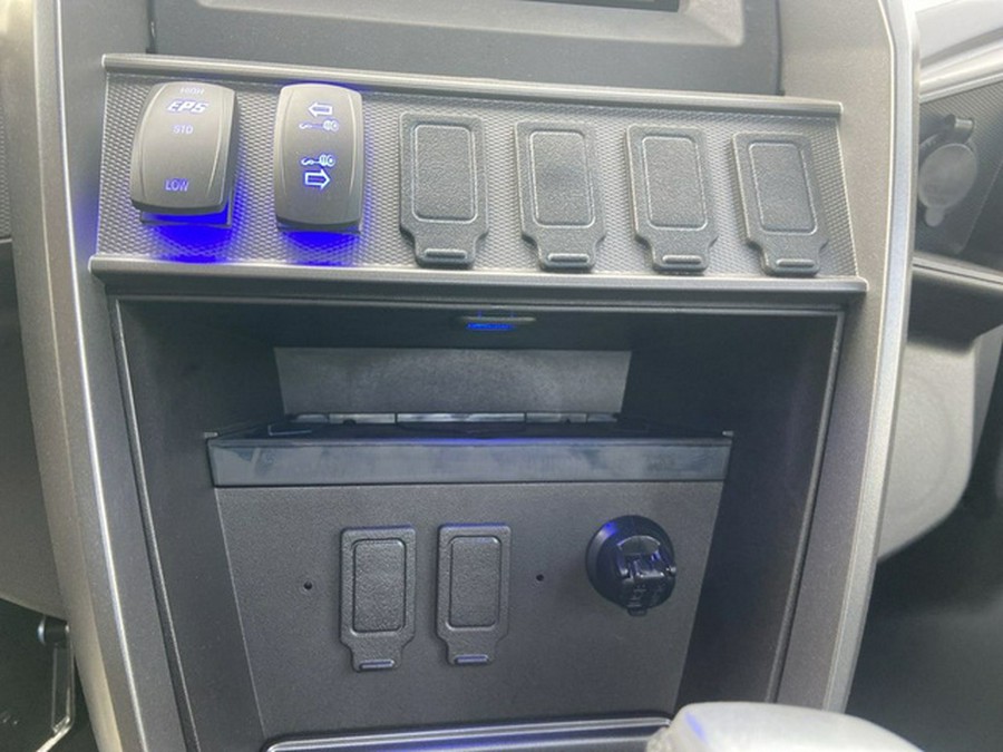 2025 Yamaha Wolverine RMAX4 1000 XT-R