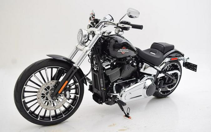 2025 Harley-Davidson Softail FXBR - Breakout