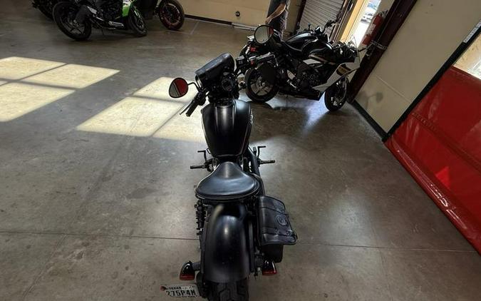 2019 Indian Motorcycle® Scout® Bobber ABS Thunder Black Smoke