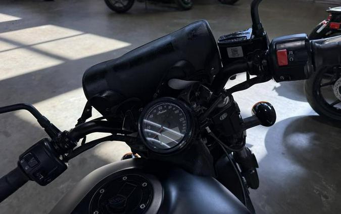 2019 Indian Motorcycle® Scout® Bobber ABS Thunder Black Smoke