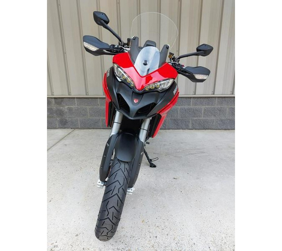 Multistrada V2 S Red