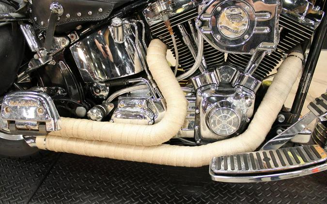 2002 Harley-Davidson® FLSTC - Heritage Softail® Classic