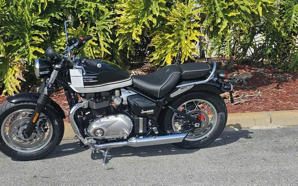 2026 Triumph Bonneville Speedmaster Sapphire Black