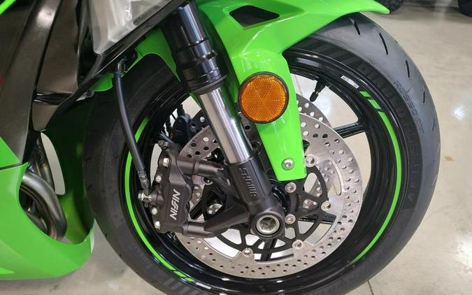 2024 Kawasaki NINJA® ZX™-6R<BR>KRT EDITION