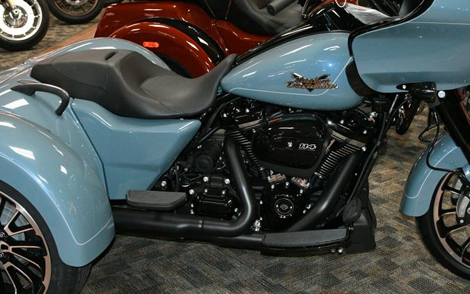 FLTRT 2024 Road Glide 3