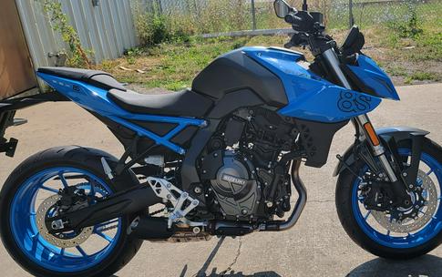 2023 Suzuki GSX 8S