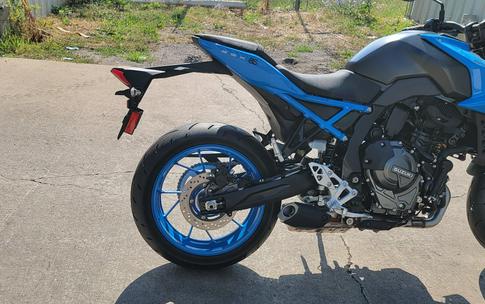 2023 Suzuki GSX 8S