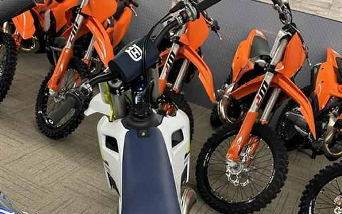 2025 Husqvarna TC 250