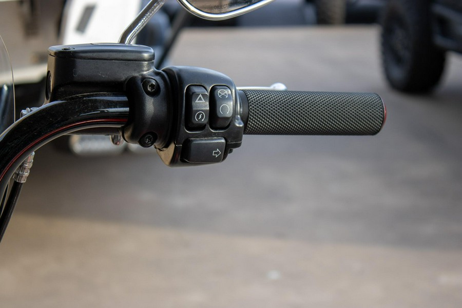 2019 HARLEY SOFTAIL HERITAGE CLASSIC 114