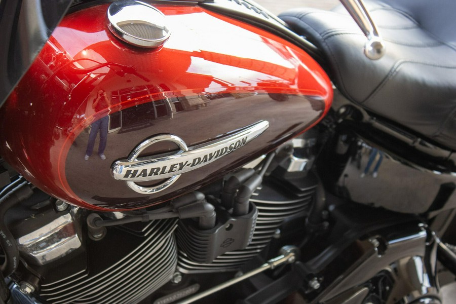 2019 HARLEY SOFTAIL HERITAGE CLASSIC 114