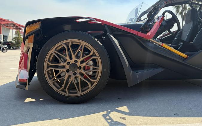 2022 Slingshot R LE MANUAL 49ST CRIMSON FORGE Signature LE