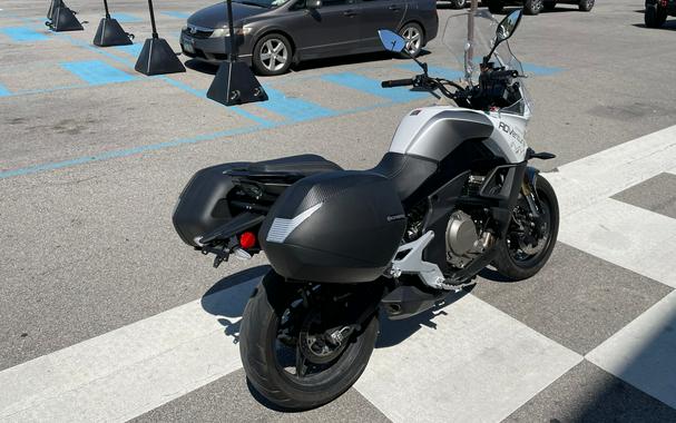 2022 CFMOTO 650 Adventura