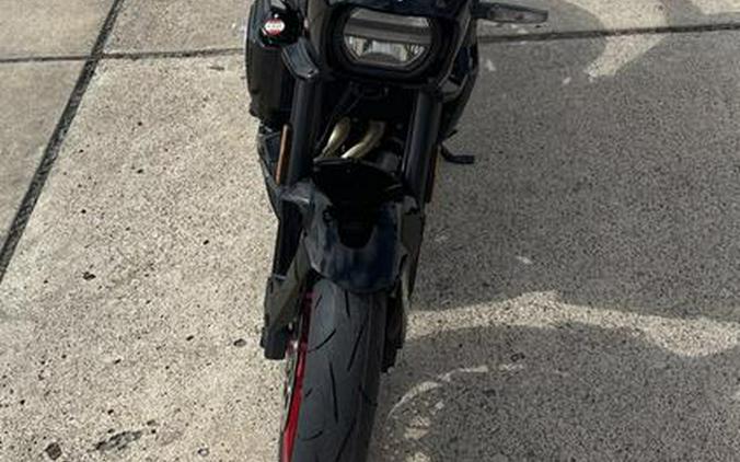 2026 Suzuki GSX-8TT