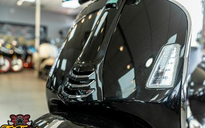 2027 Vespa GTS 310 Super