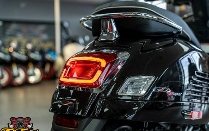 2027 Vespa GTS 310 Super