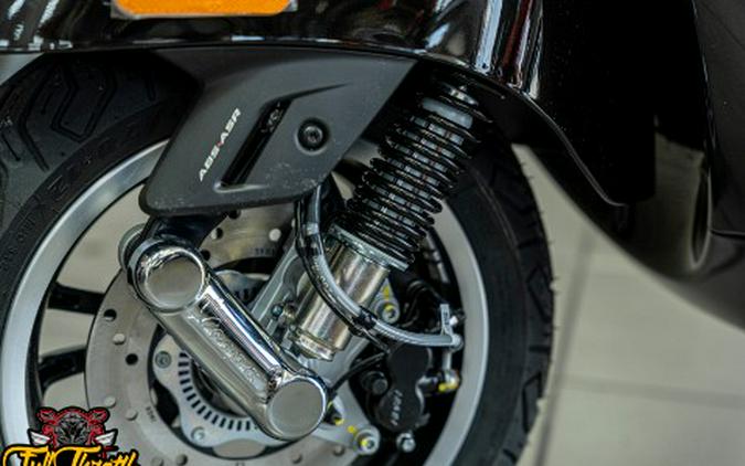 2027 Vespa GTS 310 Super